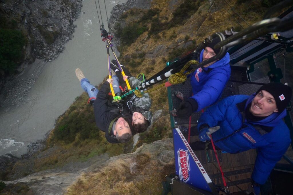 Shotover-Canyon-Swing-Queenstown_0