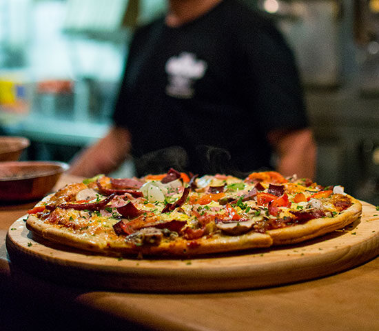 best-pizza-queenstown-the-cow