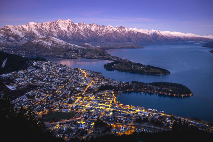 instagrammable-spots-queenstown-bobs-peak
