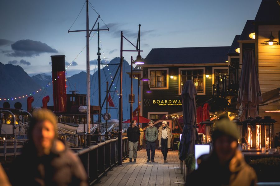 instagrammable-spots-queenstown-steamer-wharf